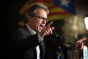 Expresidente catalán acusa a Rajoy de usar 