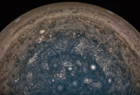 La NASA publica una imagen que muestra gigantescos huracanes en Júpiter