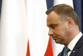 Presidente de Polonia vetará polémica ley sobre Tribunal Supremo