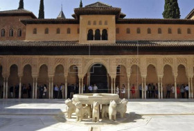 Alhambra renueva el sistema de reservas para evitar las colas y refuerza la seguridad