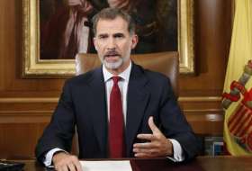 El Rey de España llama a asegurar orden constitucional
