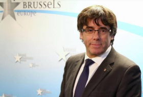 Ministra belga descarta otorgamiento de asilo político a Puigdemont