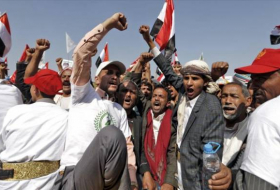 Arabia Saudí bloquea a Yemen por aire, tierra y mar