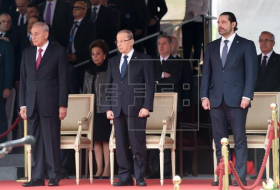 Hariri renuncia temporalmente a dimitir a petición del presidente libanés