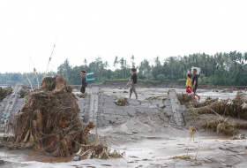 La tormenta Tembin se debilita tras causar 240 muertos en Filipinas