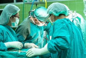 Los médicos del mayor hospital de Gaza dejan de trabajar