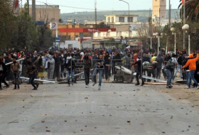 Nuevos disturbios y enfrentamientos nocturnos con la Policía en Túnez