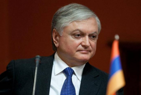 Ereván no respalda a las propuestas de Lavrov tocante Karabaj : ¨Era actual 20 años antes¨