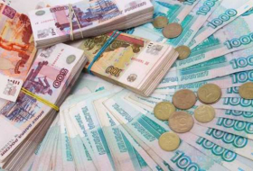 Medvédev: el sistema financiero y la moneda nacional de Rusia son estables