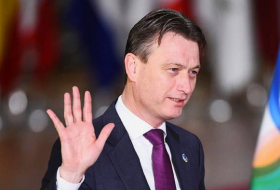 Dimite el ministro de Exteriores de los Países Bajos tras mentir sobre su reunión con Putin
