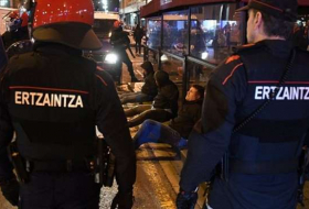  Fallece un policía vasco tras enfrentamientos entre seguidores del Spartak de Moscú y Athletic