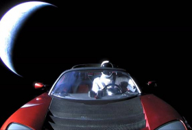 El Tesla Roadster de Elon Musk podría destruir la vida en Marte (si la hubiera)