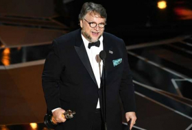 Guillermo del Toro recibe el Óscar a mejor director por 'La forma de agua'