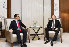 Ilham Aliyev admite al ministro venezolano de Exteriores