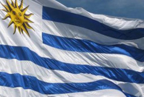 Se movilizan en Uruguay en reclamo de un mayor presupuesto