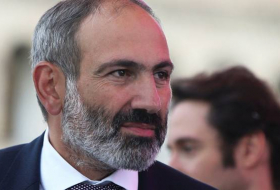 El primer ministro de Armenia propone despedir a los jefes de la Policía y de Seguridad