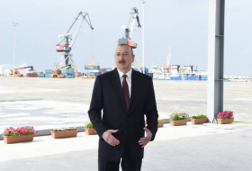 Ilham Aliyev:¨El nuevo puerto de Bakú jugará un papel importante para Azerbaiyán¨