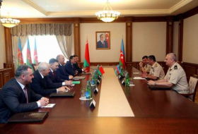 Azerbaiyán y Belarús examinaron las perspectivas del desarrollo de la cooperación técnico-militar
