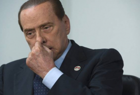 Berlusconi recibe una herencia de 3 millones de euros de su exsecretaria