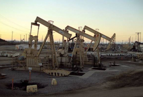 El petróleo continúa en declive tras la propuesta de recuperar la producción
