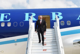 Ilham Aliyev permanece de visita en Turquía