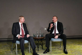 Ilham Aliyev se reúne con el CEO de BP