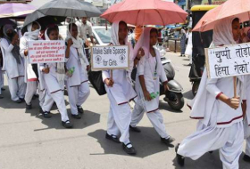 Un grupo de hombres viola a cinco mujeres activistas en la India
