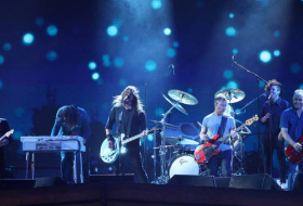 Cae un meteorito durante un concierto de Foo Fighters
