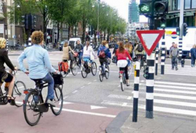 Moverse en bici y cobrar por ello, lo último en Holanda