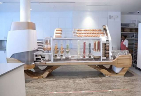 La primera hamburguesería 'robótica' abre sus puertas
