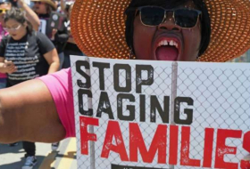 Un tribunal de EEUU ordena que se reúna a las familias de inmigrantes separados