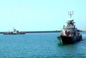 Barcos de combate iraníes vienen a Bakú-VIDEO