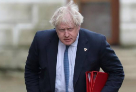 Musulmanes británicos piden investigar a Johnson por islamófobo