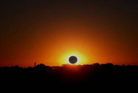 Dónde y cuándo ver este 11 de agosto el último eclipse solar del año