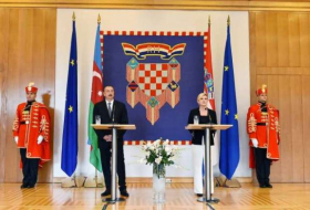 Presidentes de Azerbaiyán y Croacia ofrecen una rueda de prensa conjunta- FOTOS