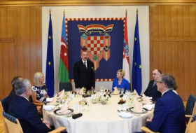 Presidenta de Croacia ofrece una recepción oficial en honor del presidente Aliyev- FOTOS