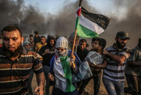 Soldados israelíes hieren a 7 palestinos en las manifestaciones de la Gran Marcha del Retorno