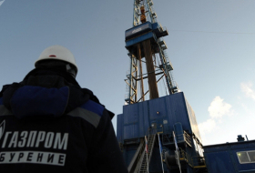 Hungría espera prolongar por 4 años su contrato con Gazprom