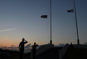 Okinawa vota por gobernador que busca cierre de bases militares de EEUU