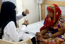 Se disparan casos sospechosos de cólera en oeste de Yemen, según Save the Children