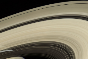 La     NASA     anuncia que los anillos de Saturno están colapsando
