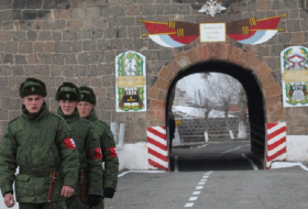   Armenia exige la retirada de la base militar rusa  