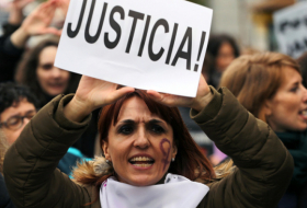  Por qué se manifiestan las mujeres en España 