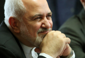 Canciller iraní 'trolea' al asesor de Seguridad de EEUU en el #10yearchallenge
