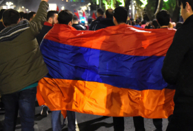  Turquía condena a Francia por declarar un Día de conmemoración del genocidio armenio 