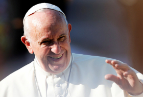   VIDEO:   Ofrecen donar un millón de dólares si el papa Francisco se vuelve vegano durante 44 días
