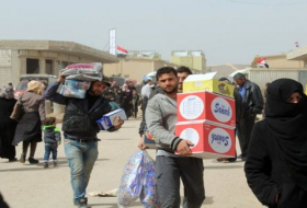Nuevo grupo de desplazados sirios retorna desde Jordania