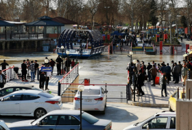   Múltiples muertos al volcar un ferry en Irak  