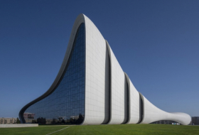  El Centro Heydar Aliyev se encuentra entre las ocho salas de concierto más bellas del mundo  