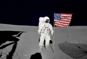 Trump quiere que astronautas estadounidenses vuelvan a la Luna antes de 2024